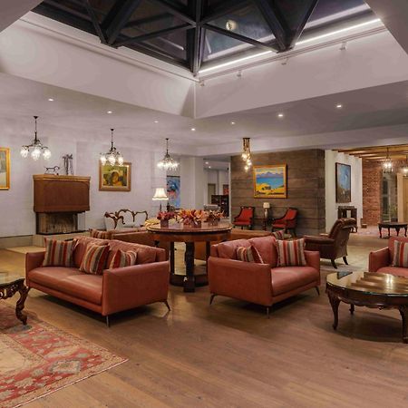 Grand Hotel Gyumri By Apricot Hotels Bagian luar foto