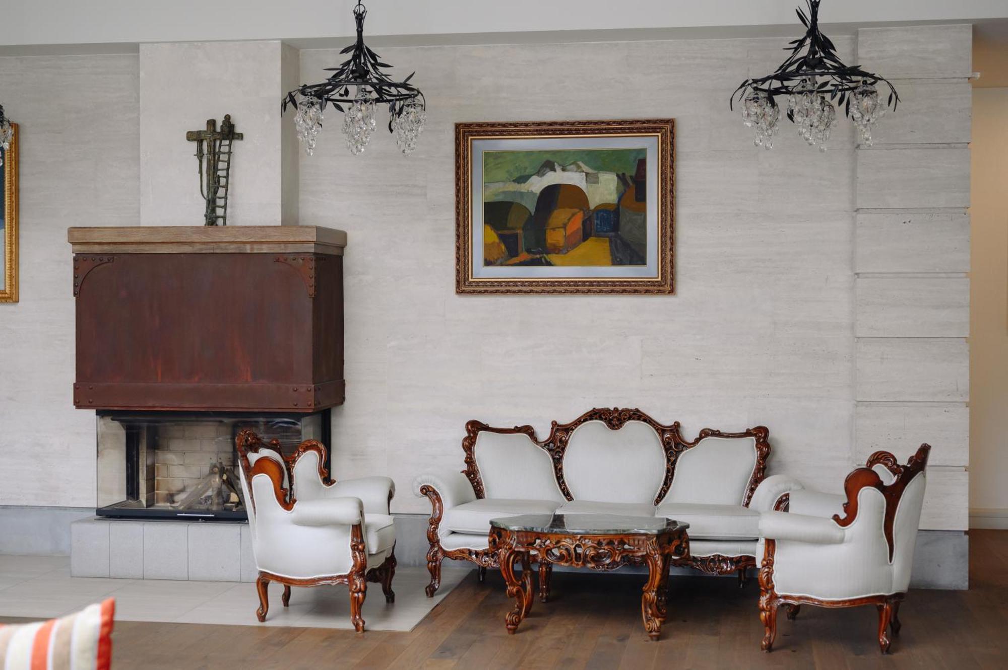 Grand Hotel Gyumri By Apricot Hotels Bagian luar foto